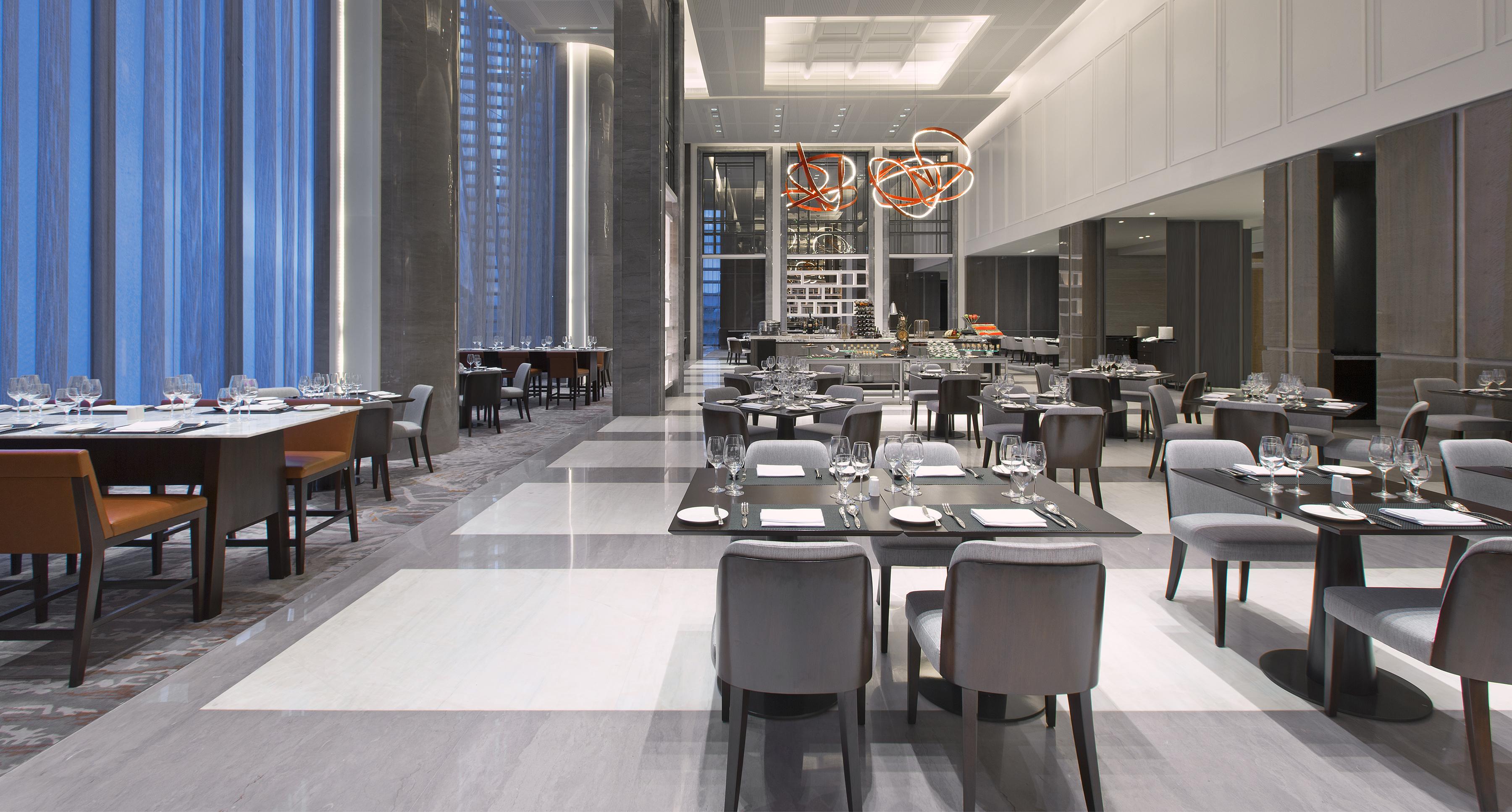 Sheraton Grand Jakarta Gandaria City Hotel Экстерьер фото