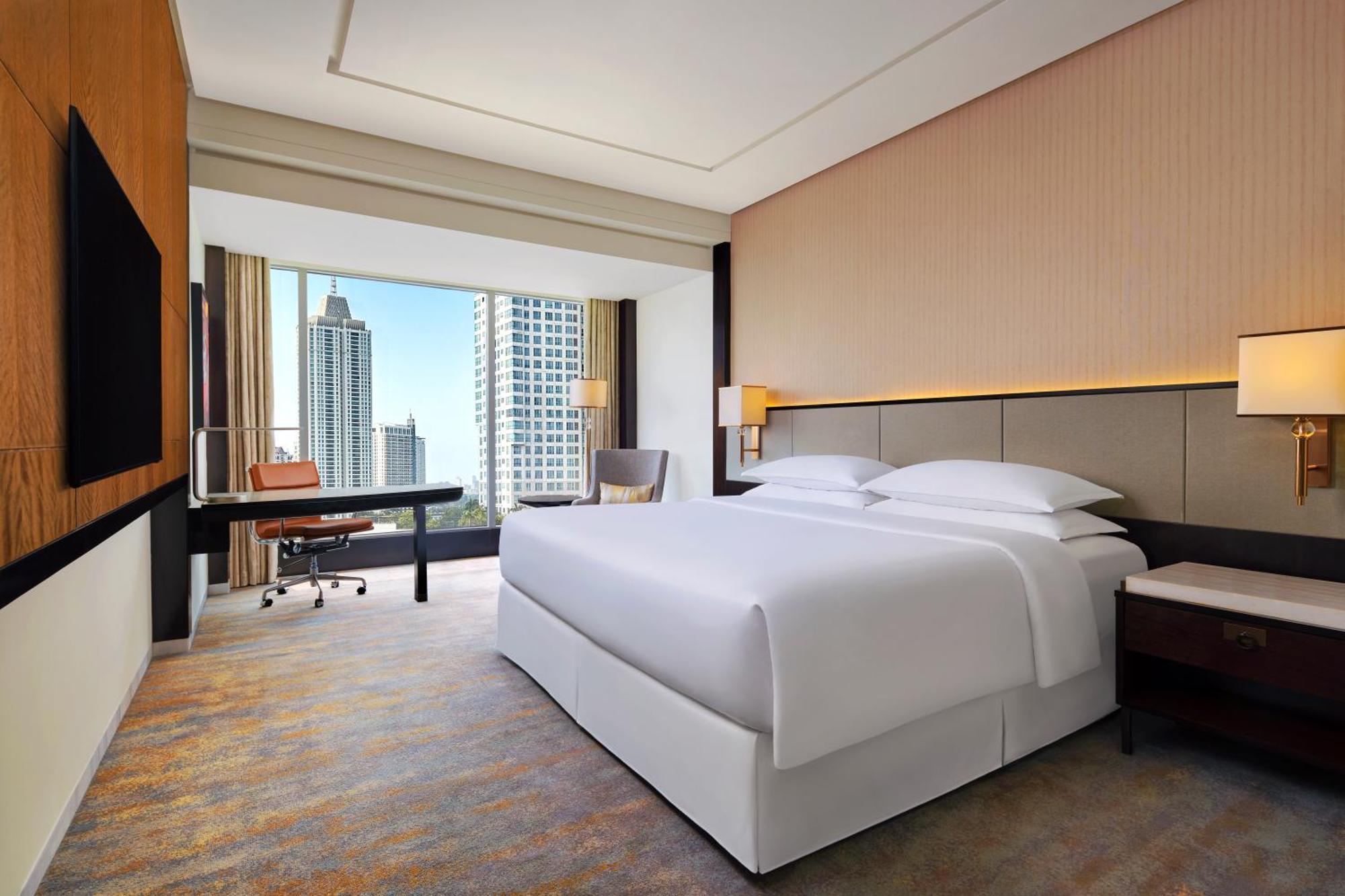 Sheraton Grand Jakarta Gandaria City Hotel Экстерьер фото