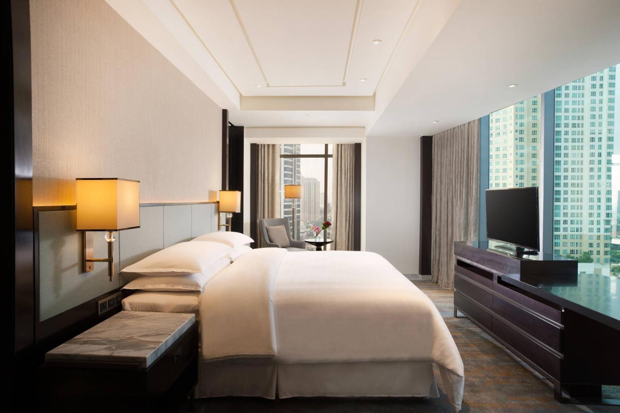 Sheraton Grand Jakarta Gandaria City Hotel Экстерьер фото